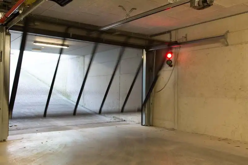 ONDERGRONDSE PARKEERPLAATS te BRUGGE foto 2