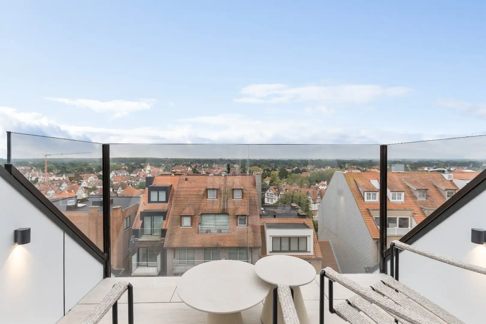 Milenka - Duplex-penthouse 8e + 9e verdieping – Iconisch wonen boven Het Zoute foto 16