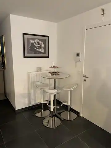 Appartement te huur foto 9