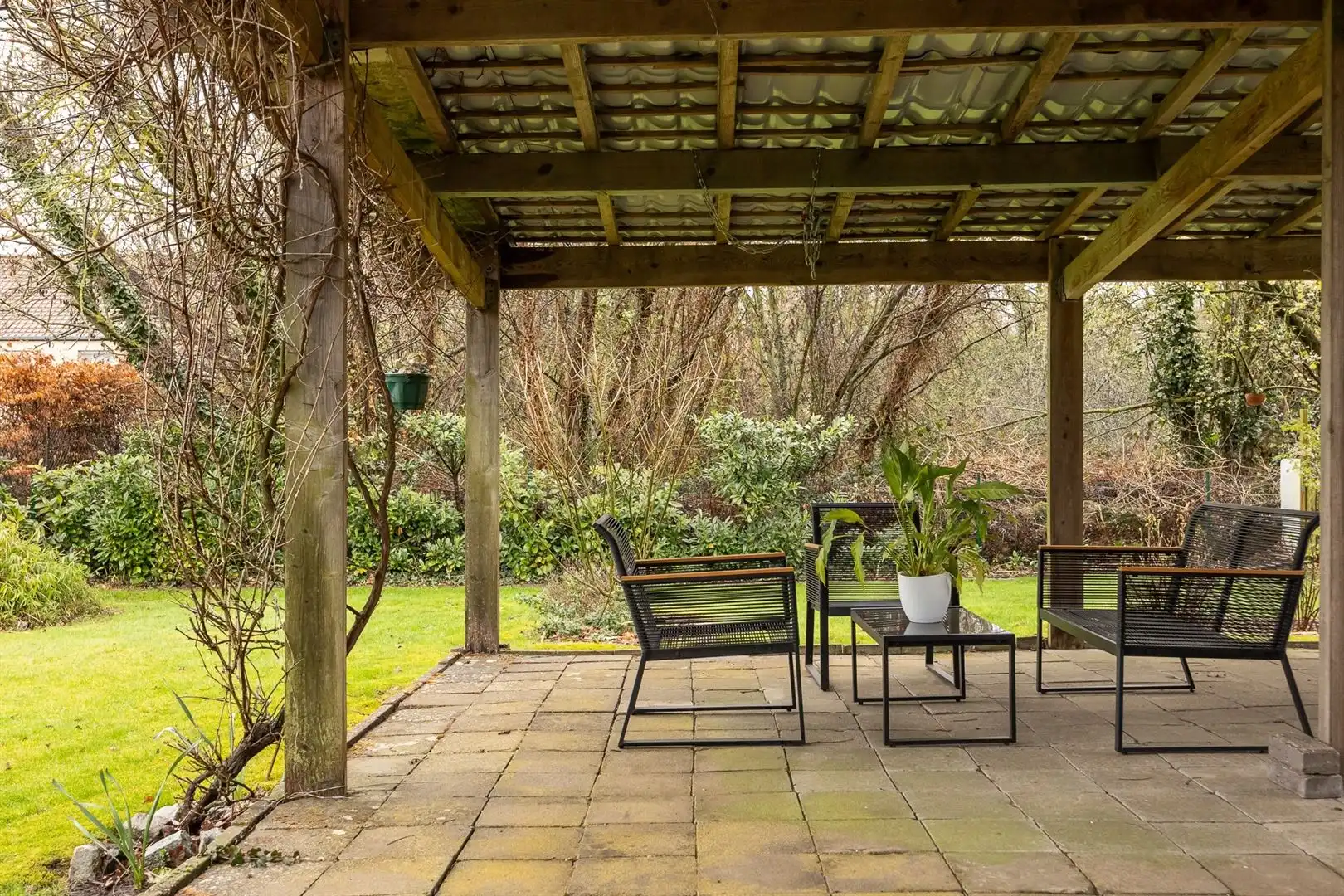 Instapklare woning met een zalige tuin! foto 19