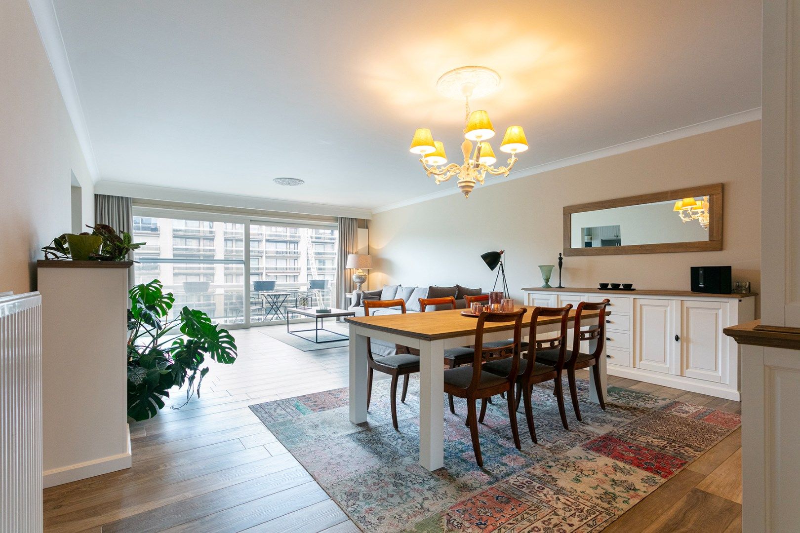 Luxueus en energiezuinig appartement (129m²) met 3 slaapkamers, twee terrassen en een garagebox! foto 2