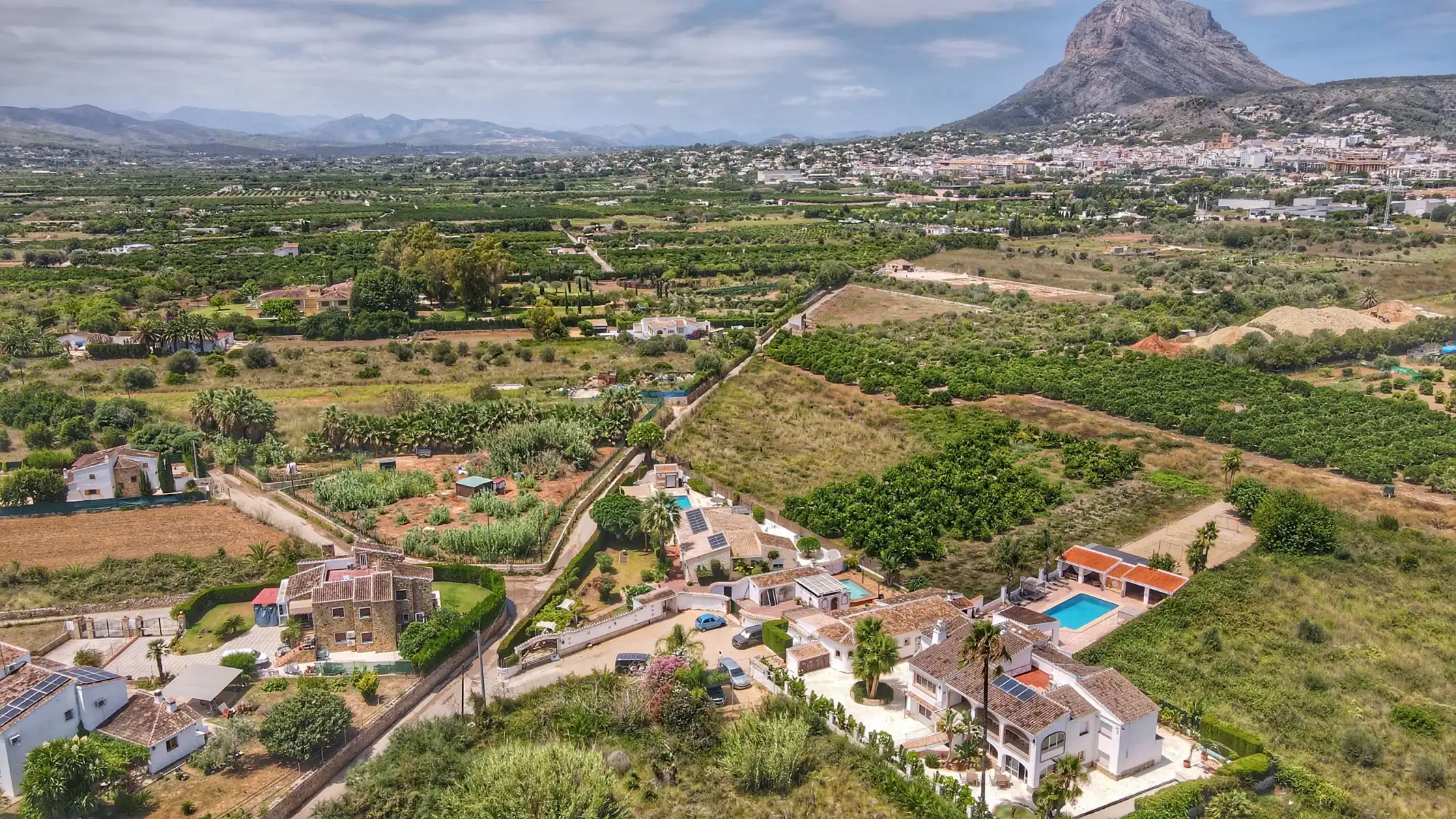 Unieke investeringsvilla met 11 slaapkamers in Jávea foto 46