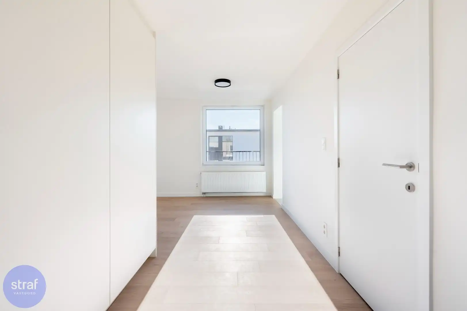 TE HUUR / Recent gerenoveerd 2 slpk appartement vlak bij het Galgenweel foto 6