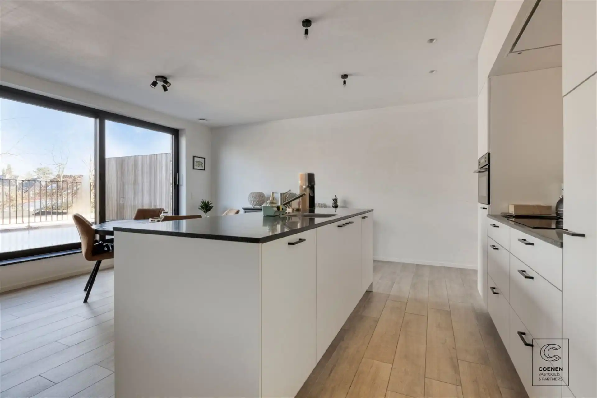 Residentie Klaverhof: hoogwaardig afgewerkte appartementen nabij centrum Vosselaar! foto 3