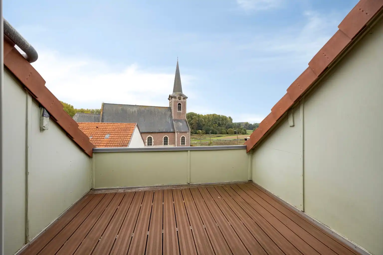 GERENOVEERD DUPLEXAPPARTEMENT MET KARAKTER foto 20