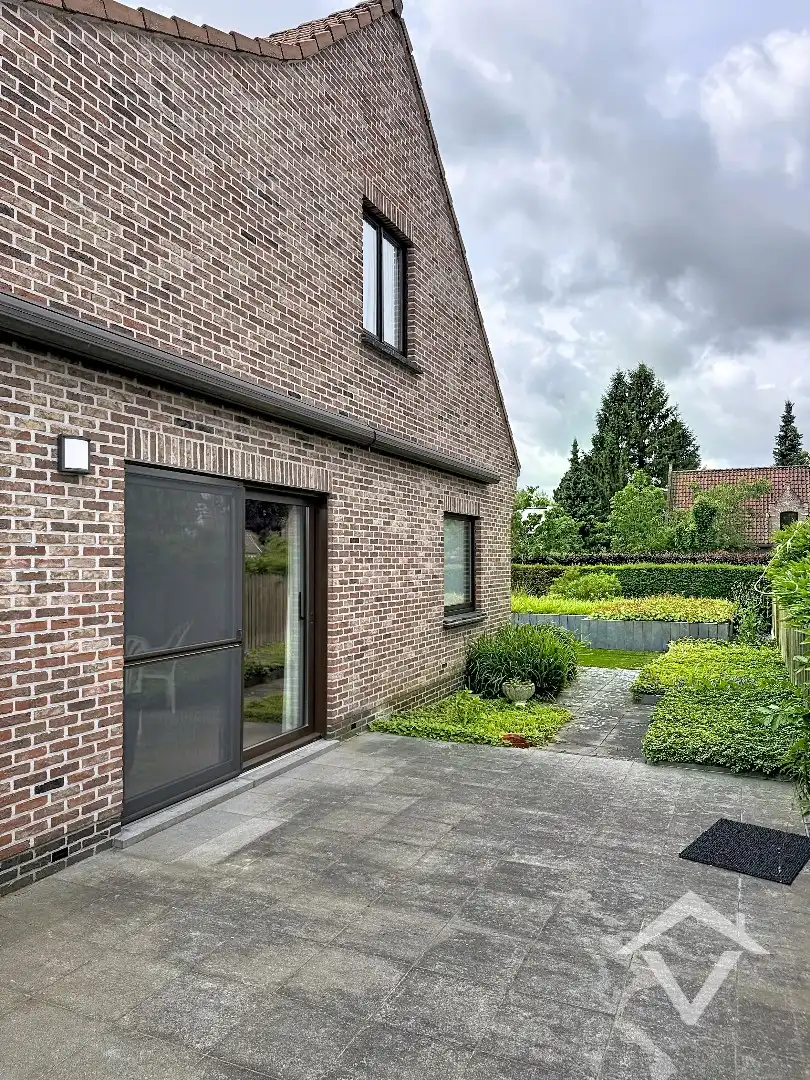 Instapklare gezinswoning met garage, carport en zonnige tuin in Scheldewindeke (Oosterzele) foto 28