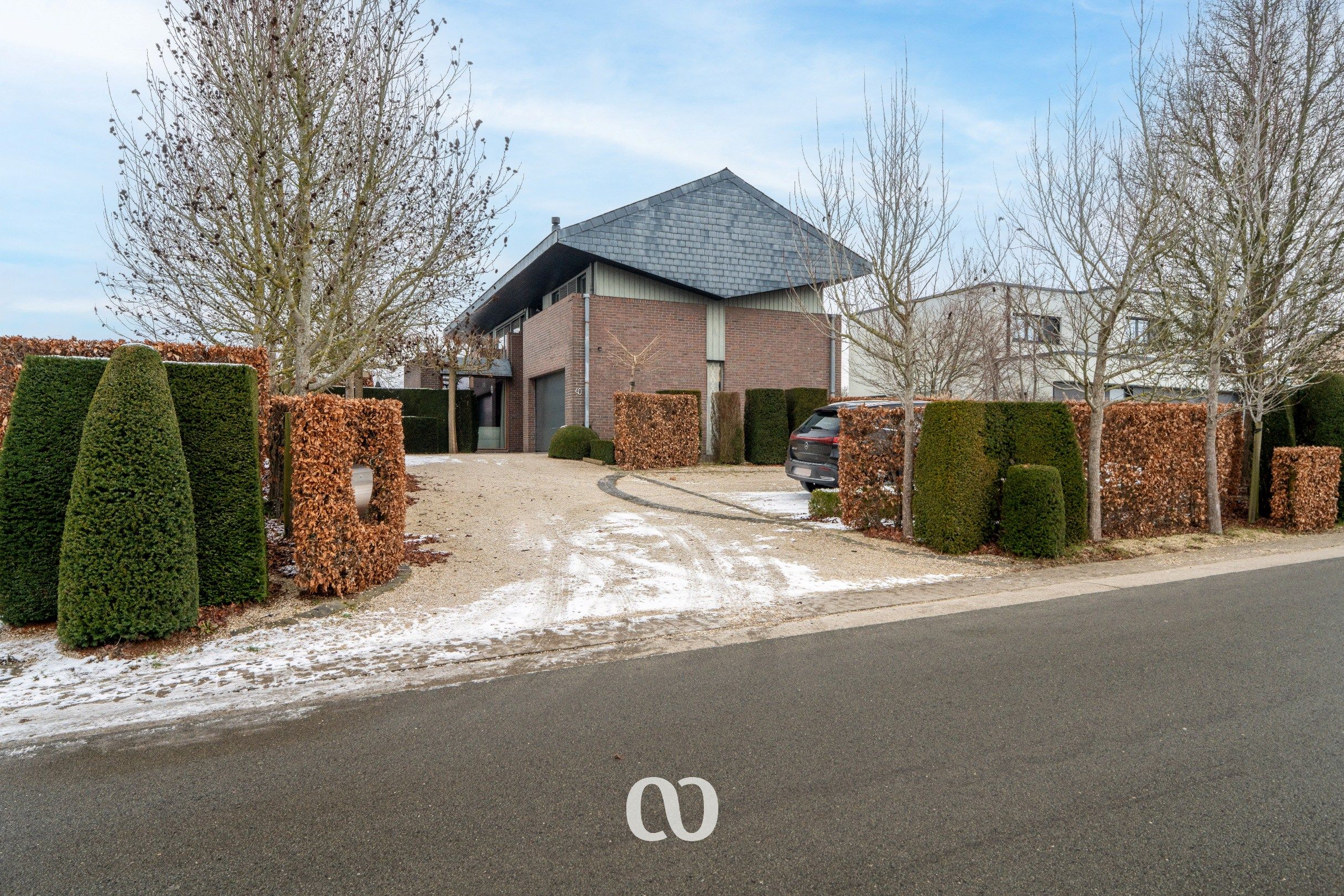 Bijzondere architectenwoning in groene en rustige omgeving foto 1