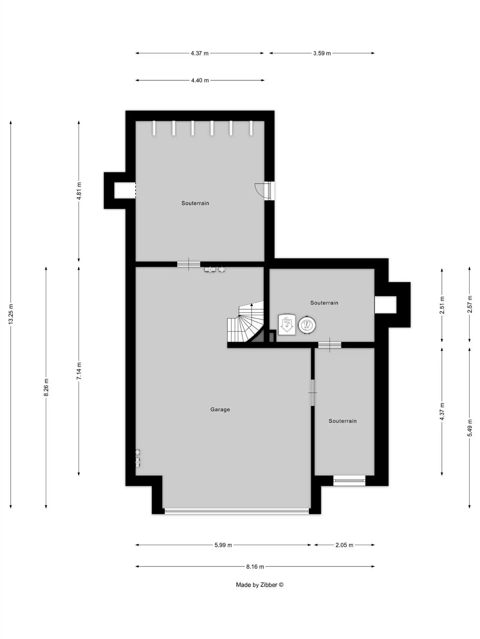 Zeer ruime villa (340m²) op een terrein van 7a38ca foto 25