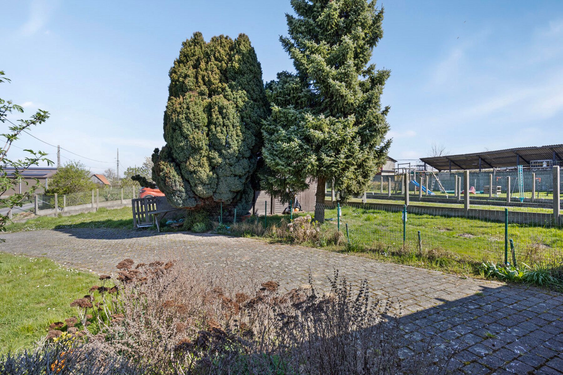 OPTIE Te verfraaien woning op gunstige ligging in Halle foto 25