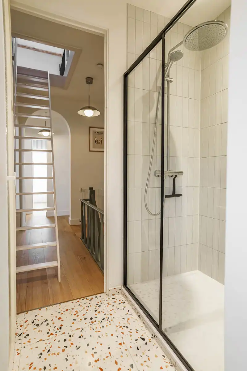 Knappe, instapklare halfopen bebouwing nabij het centrum van Breendonk foto 24