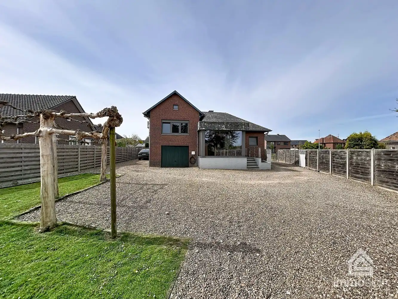 Ruime gezinswoning met drie slaapkamers te Opitter! foto 31