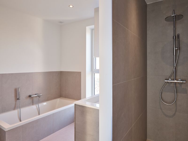 Instapklare gezinswoning met tuin in hartje Kieldrecht foto 9