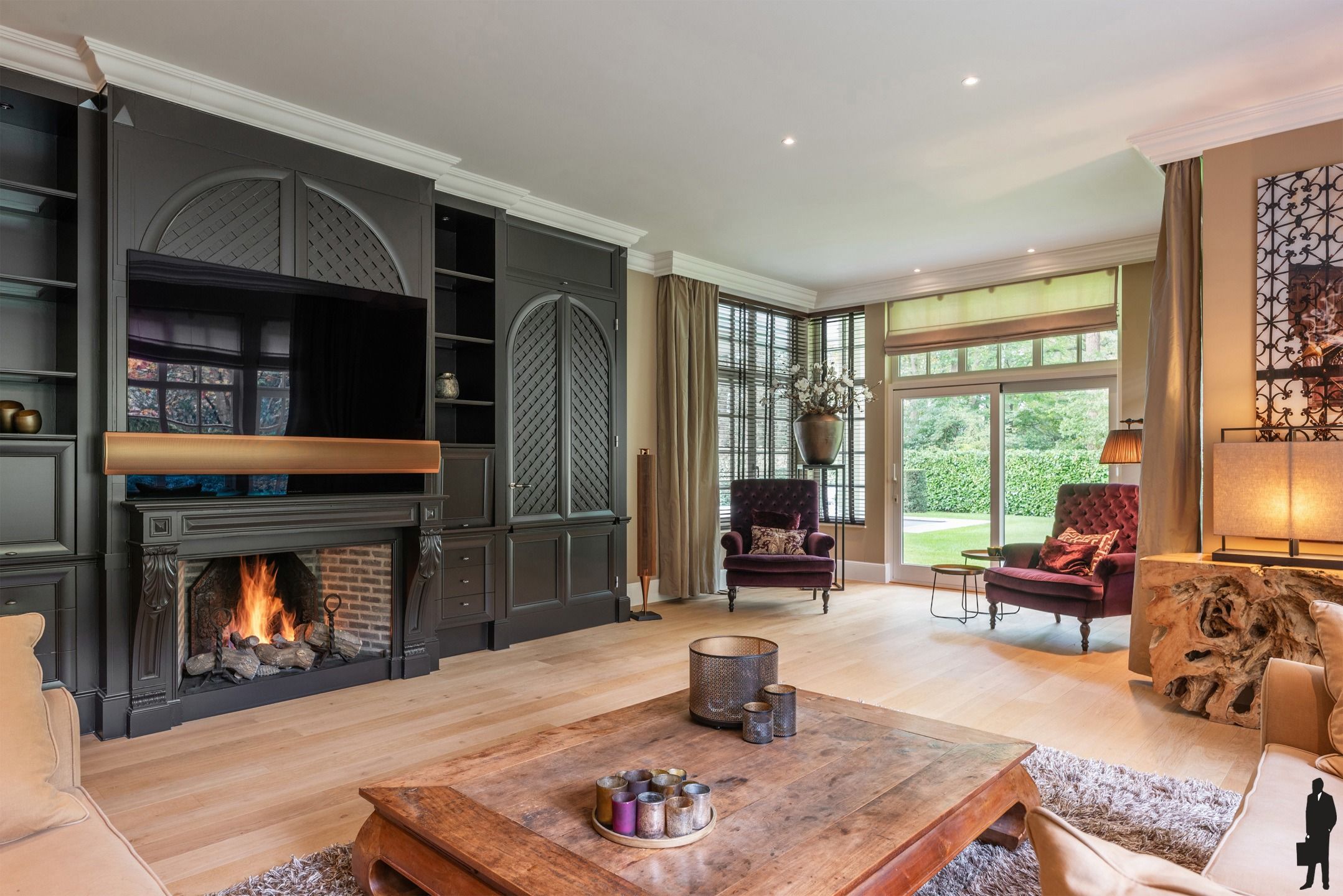 Rietgedekte en tot in de puntjes afgewerkte klassevilla foto 10