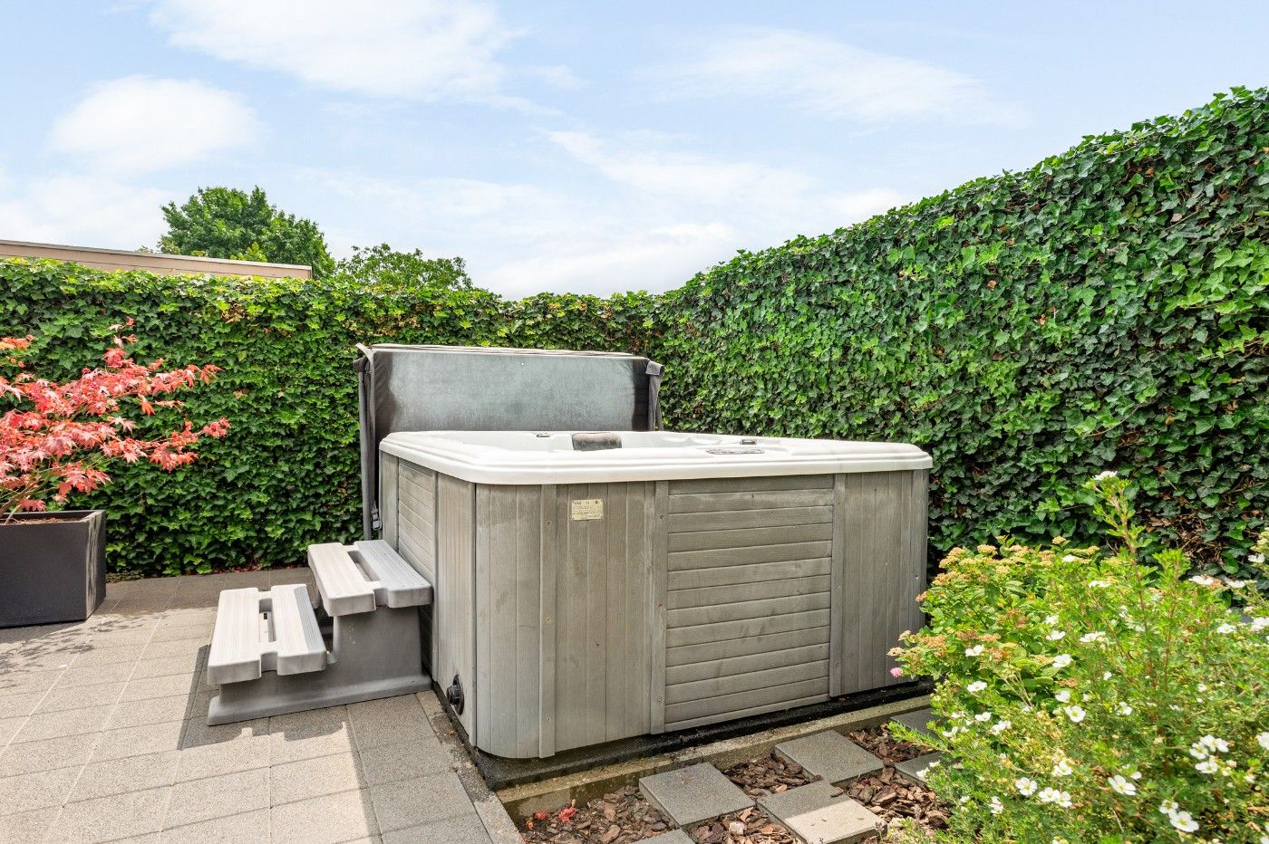 Instapklare HOB met 5 slpk., tuin en inpandige garage foto 26