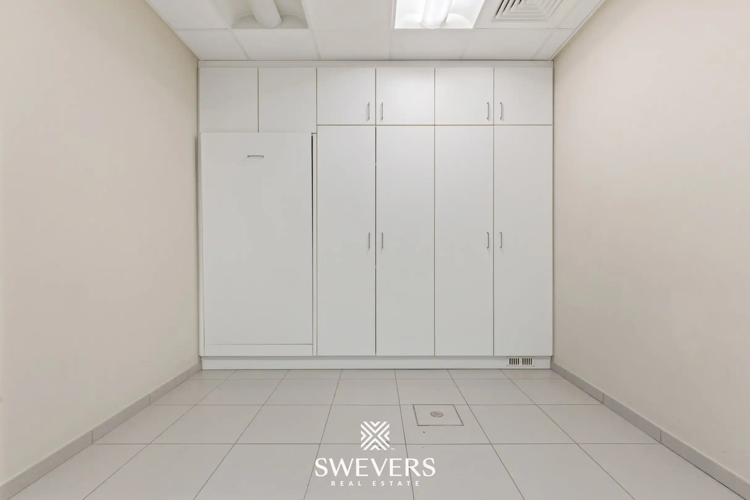 Kantoorruimte 333 m² met topzichtbaarheid aan de kleine ring, Hasselt foto 17