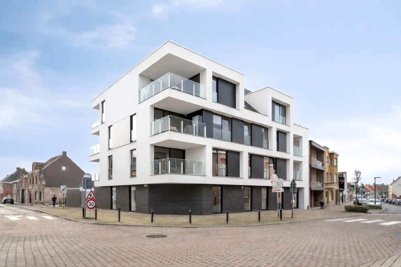 Gelijkvloers appartement met groot zonneterras foto {{pictureIndex}}