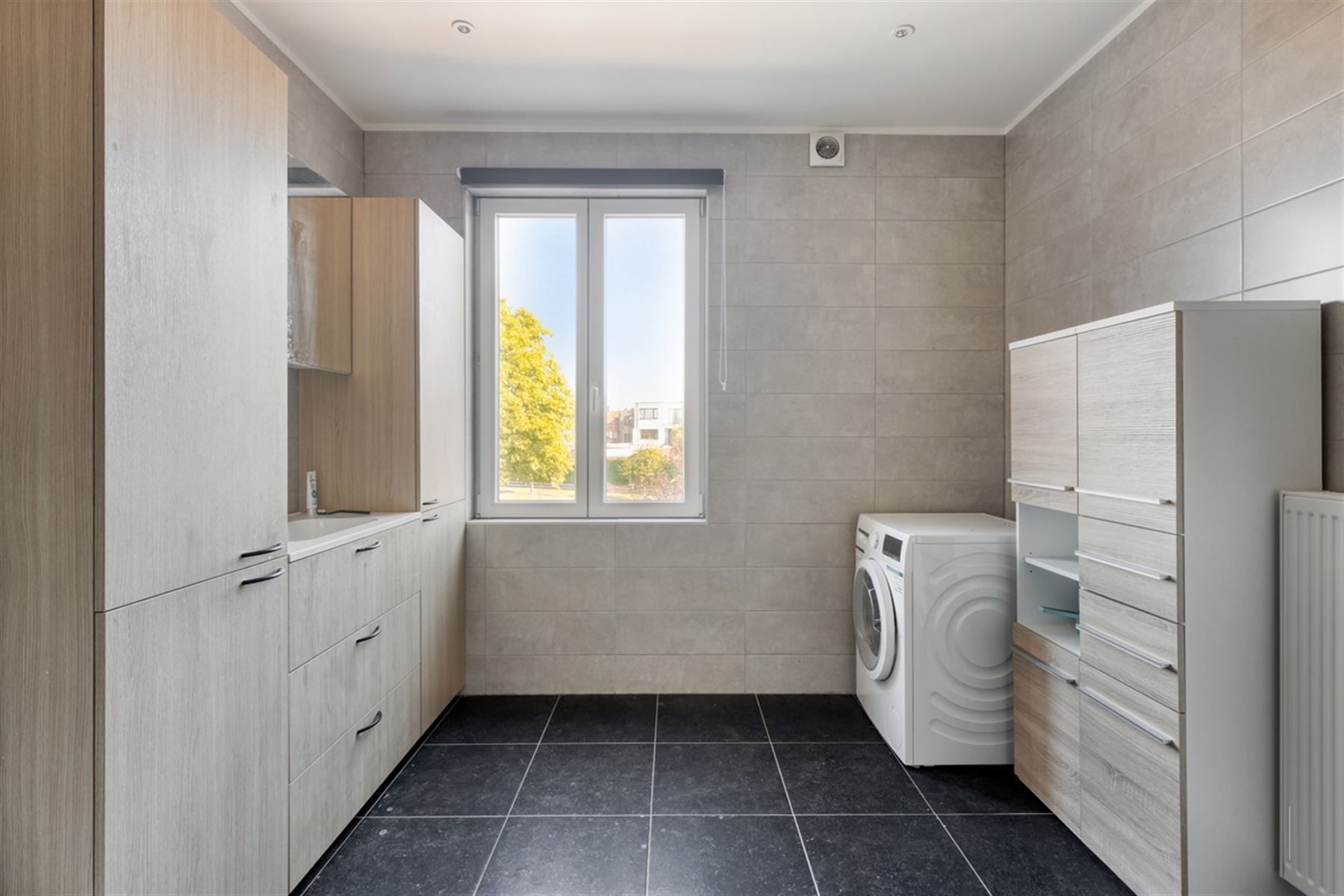 Recent gerenoveerde woning foto 13