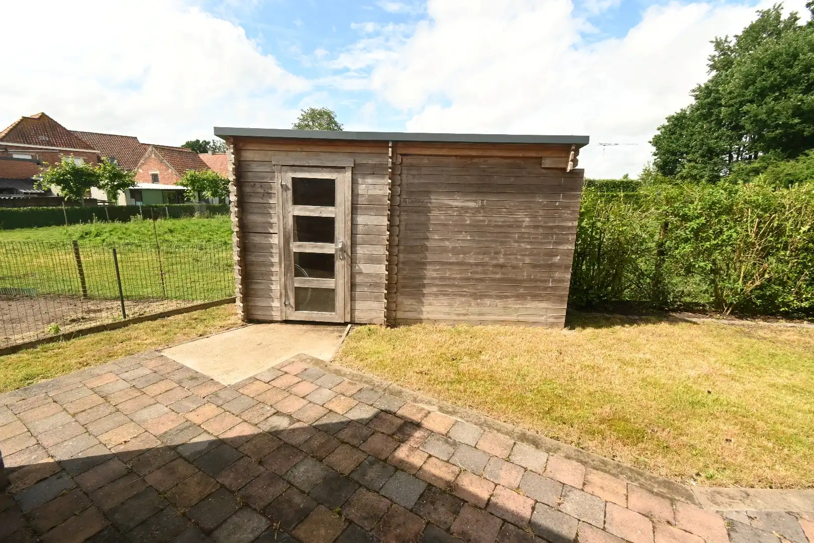 Ruime halfopen woning met parkeerplaats en tuin  foto 30