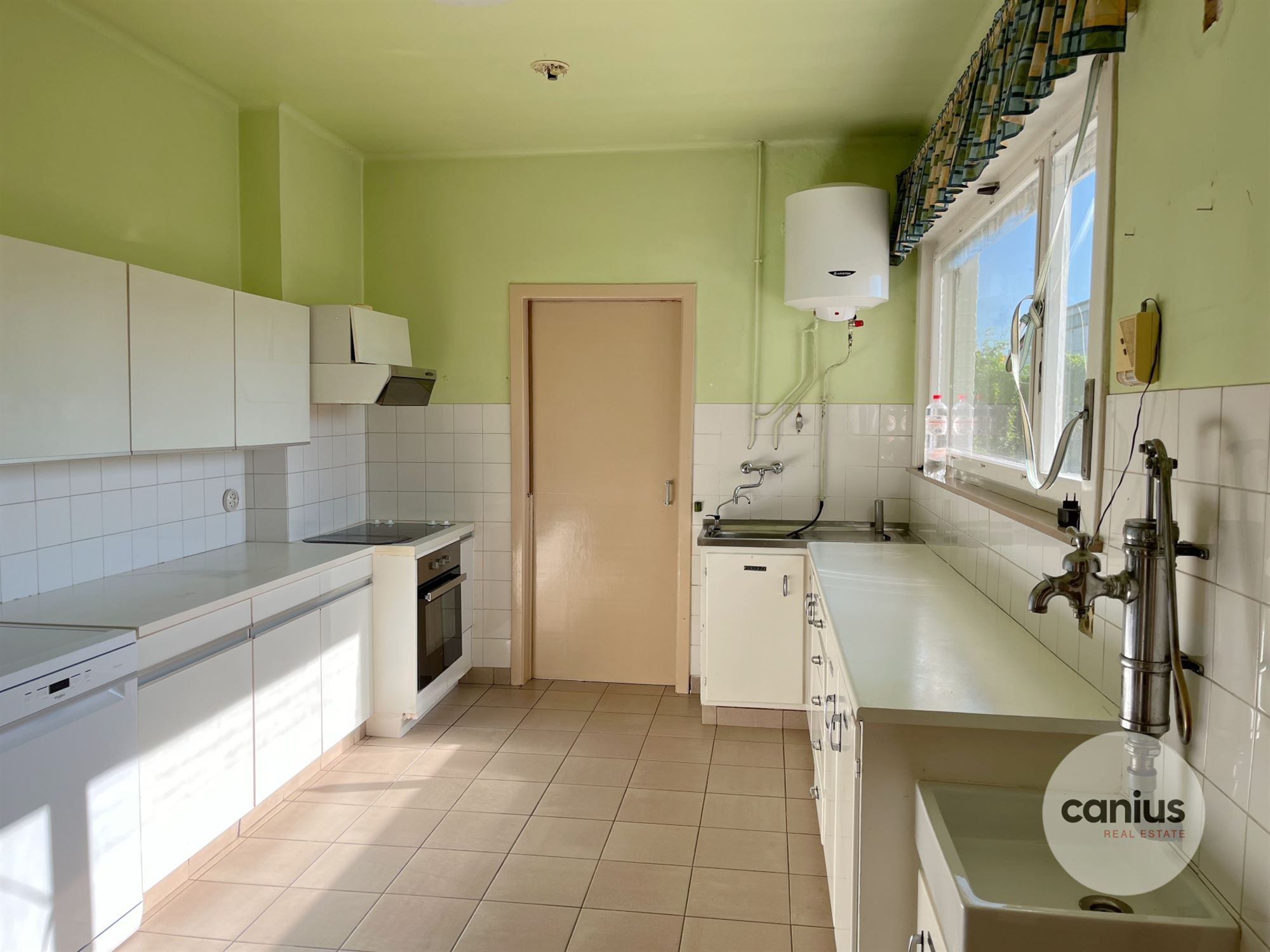 CHARMANTE WONING MET 4 SLKS, OP7A50CA NABIJ HET CENTRUM foto 3