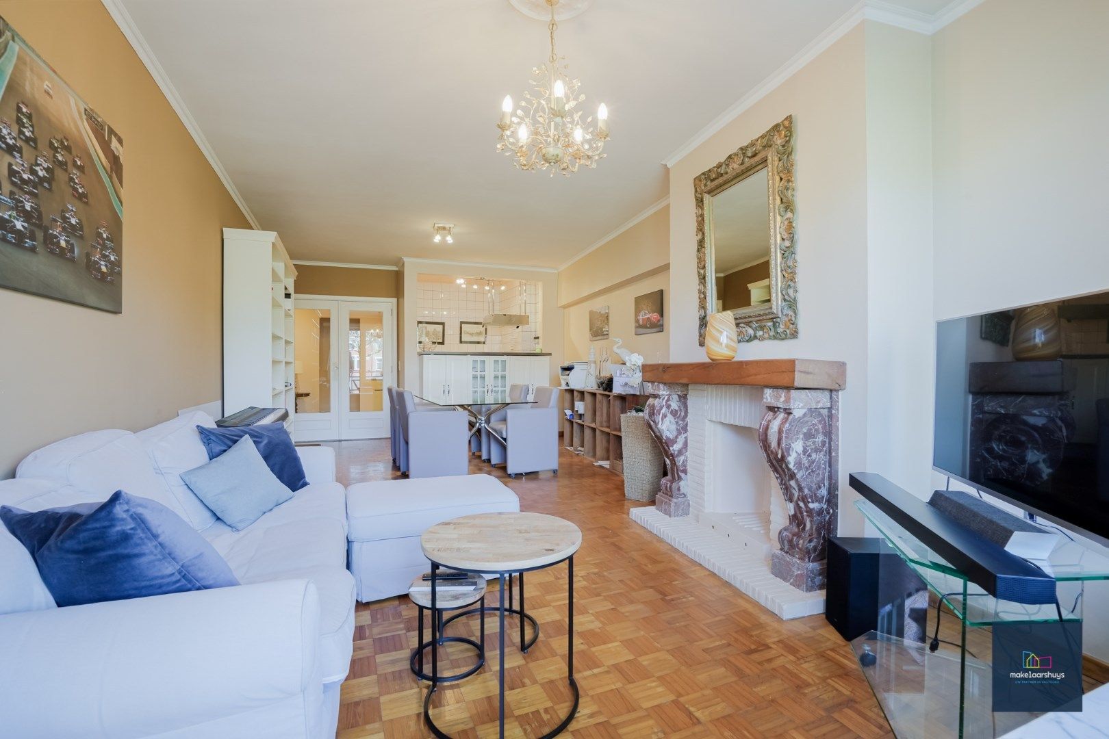 Stijlvol 1 slaapkamer appartement met 2 terrassen, kelder en garagebox foto 4