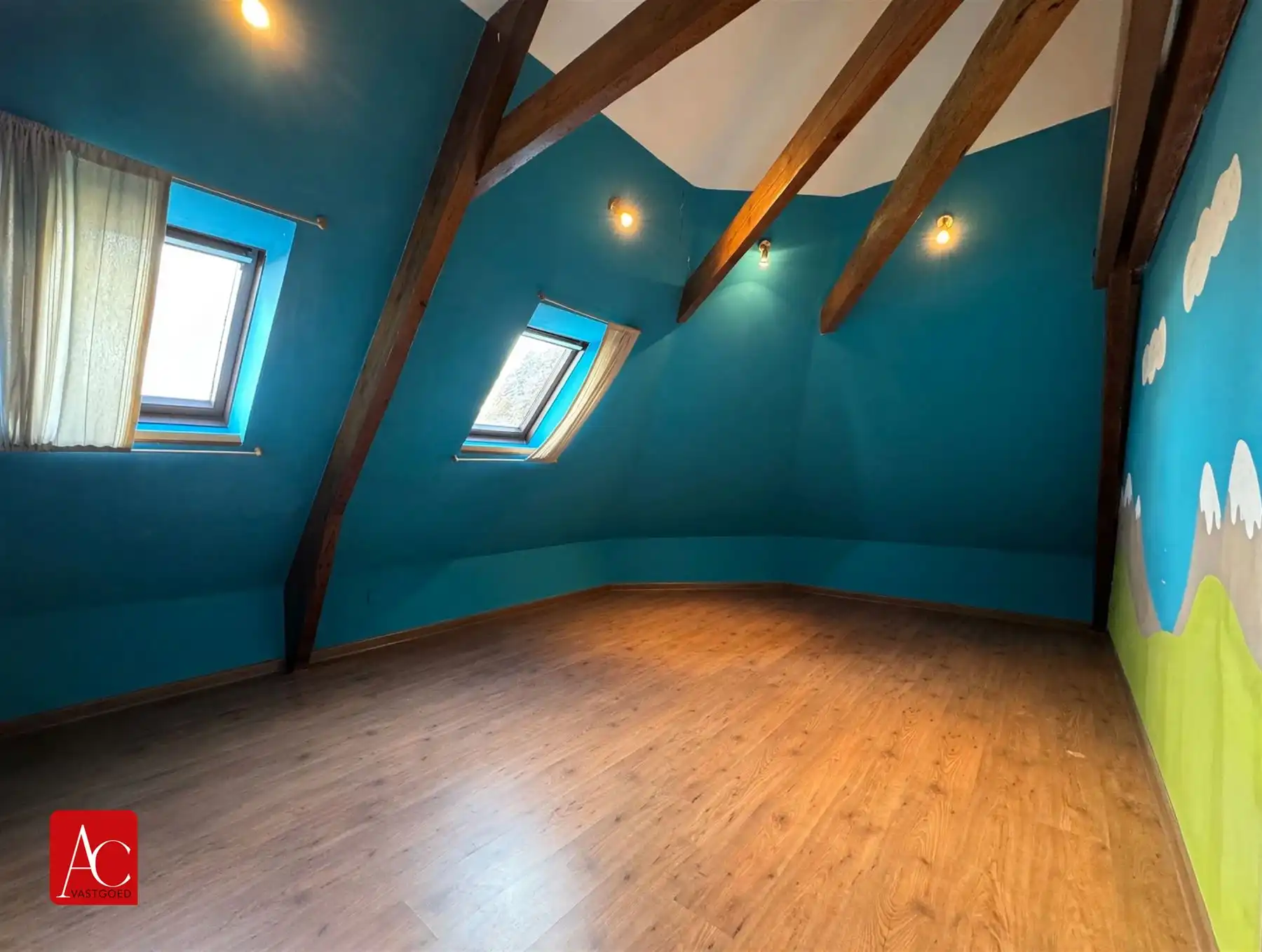 Woning met 5 slaapkamers en terras  foto 27