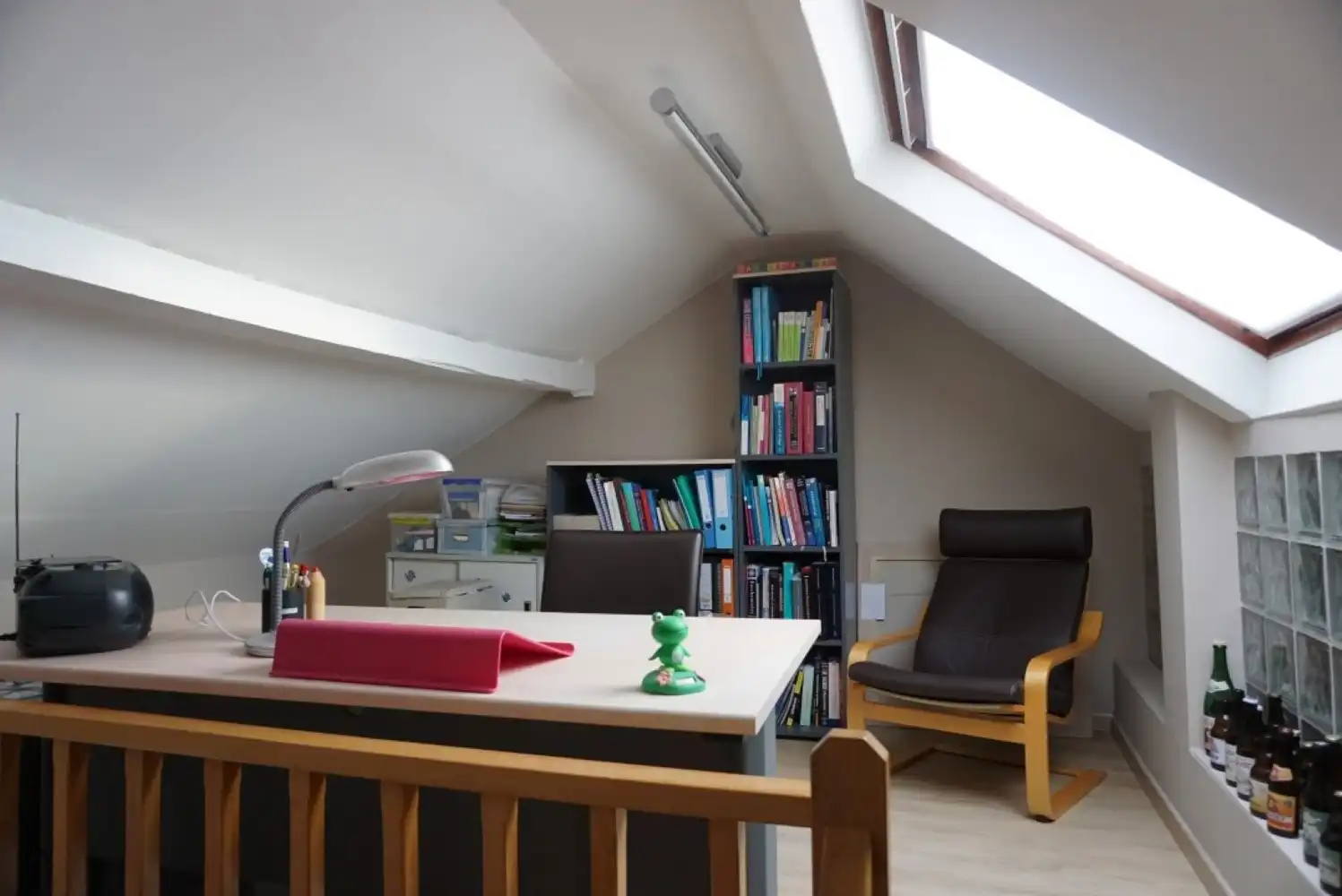 Gezellige, lichtrijke rijwoning met tuin foto 11