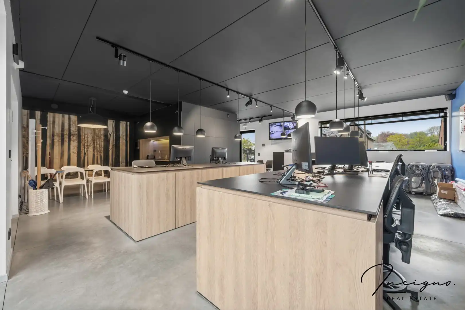 Uniek handelspand met duplexappartement op zichtlocatie foto 4