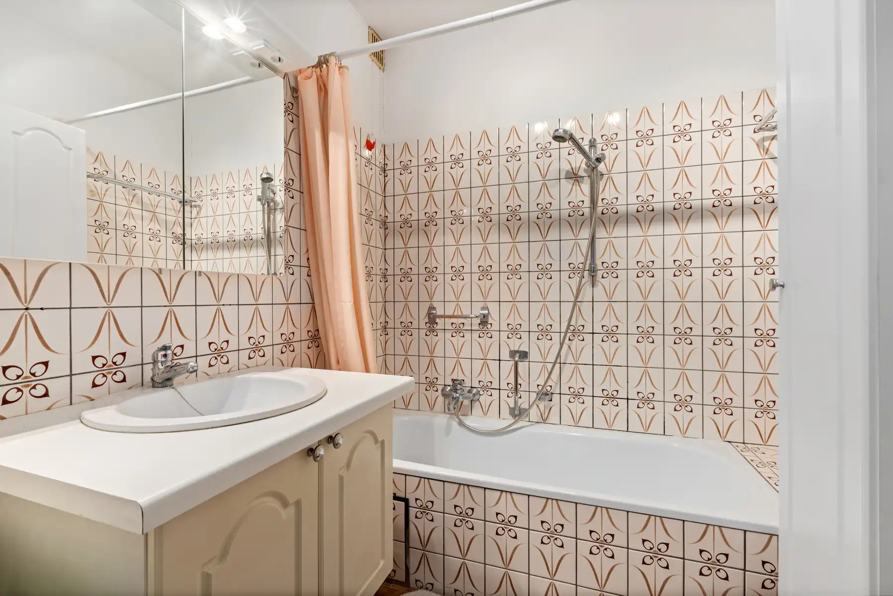 Ruim appartement met zeezicht foto 13