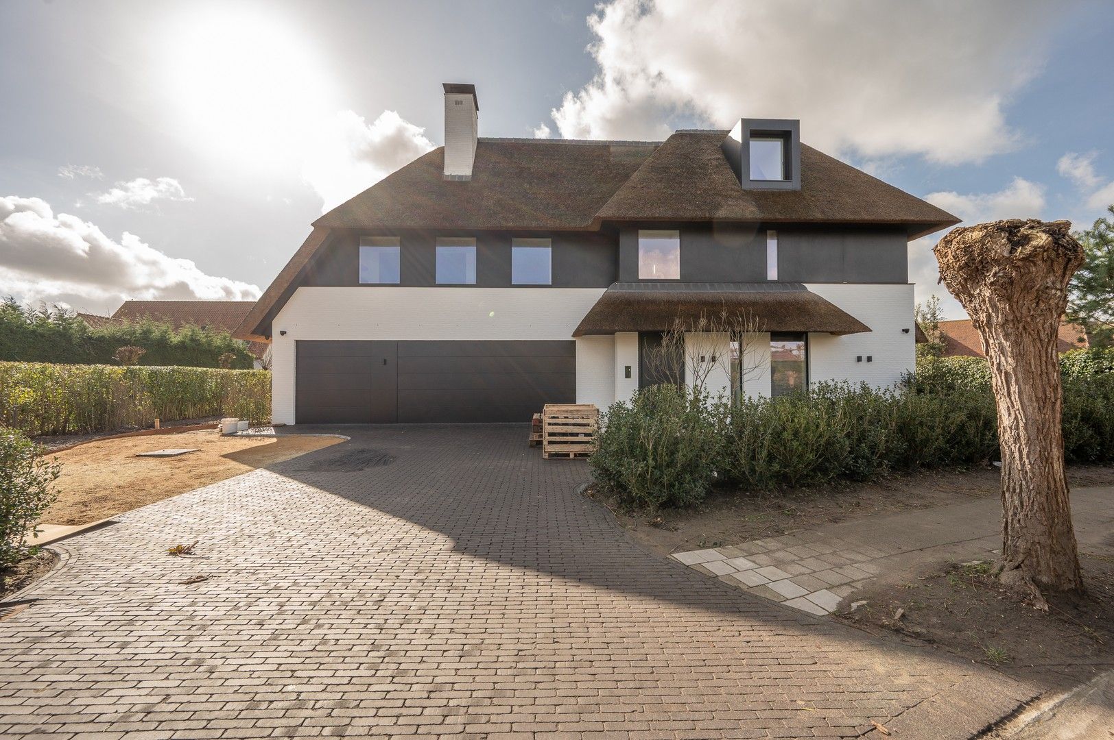 Uitzonderlijke luxueuze nieuwbouwvilla met zwembad in een residentiële buurt te Knokke foto 76