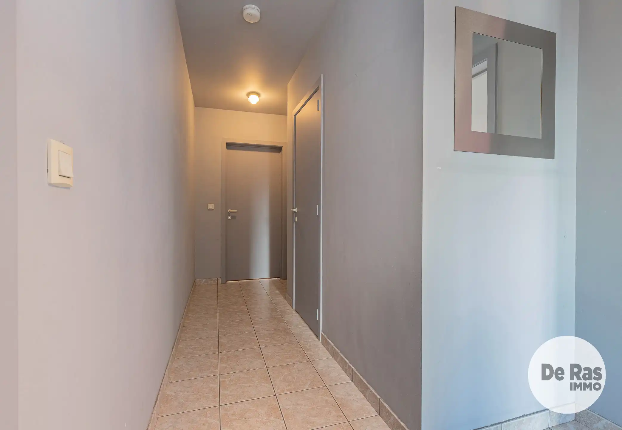 HAALTERT - twee slaapkamer appartement vlakbij station foto 2
