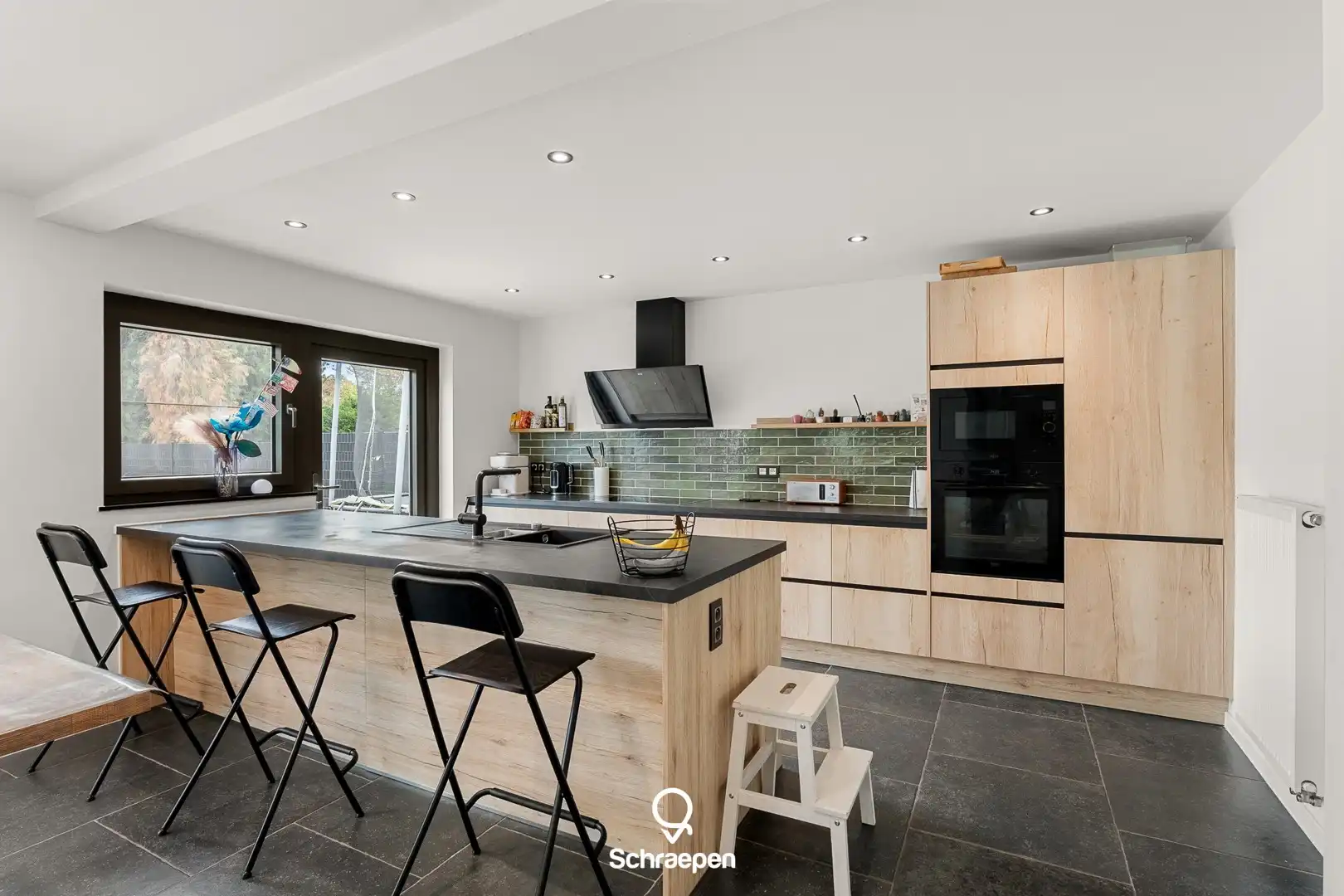 Instapklare én energiezuinige woning (222 m²) op zuidelijk perceel van 8,88 are te Zonhoven! foto 3