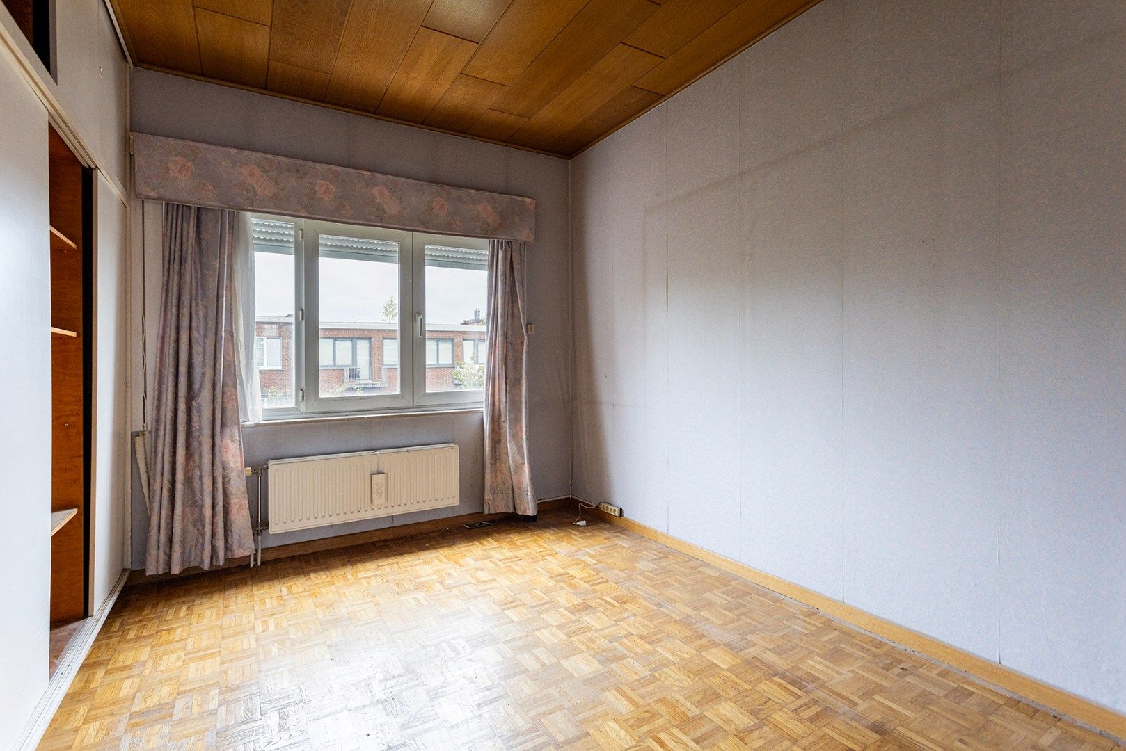 Te renoveren 2 slpk appartement in Tentoonstellingswijk!  foto 9