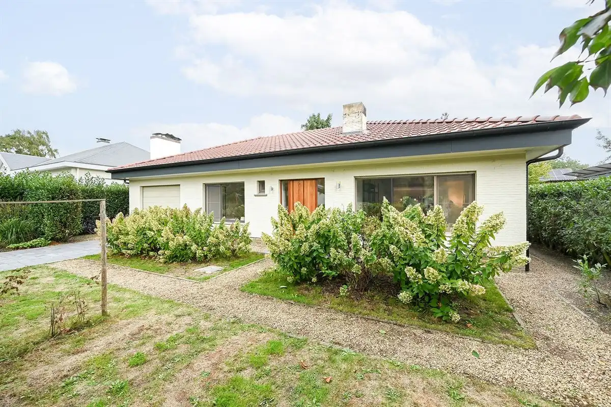 Lichte laagbouwvilla nabij Moretusbos foto 20