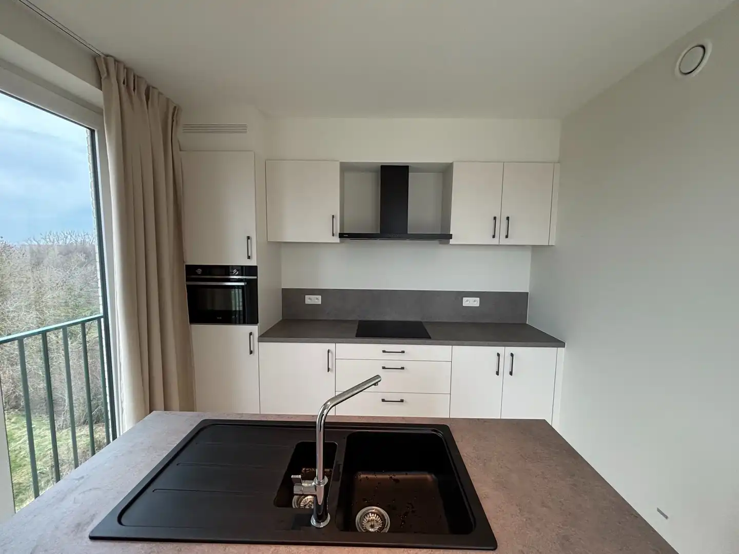 Exclusief wonen op de top: Duurzaam 3-slaapkamer Penthouse met terras van 53m² foto 8