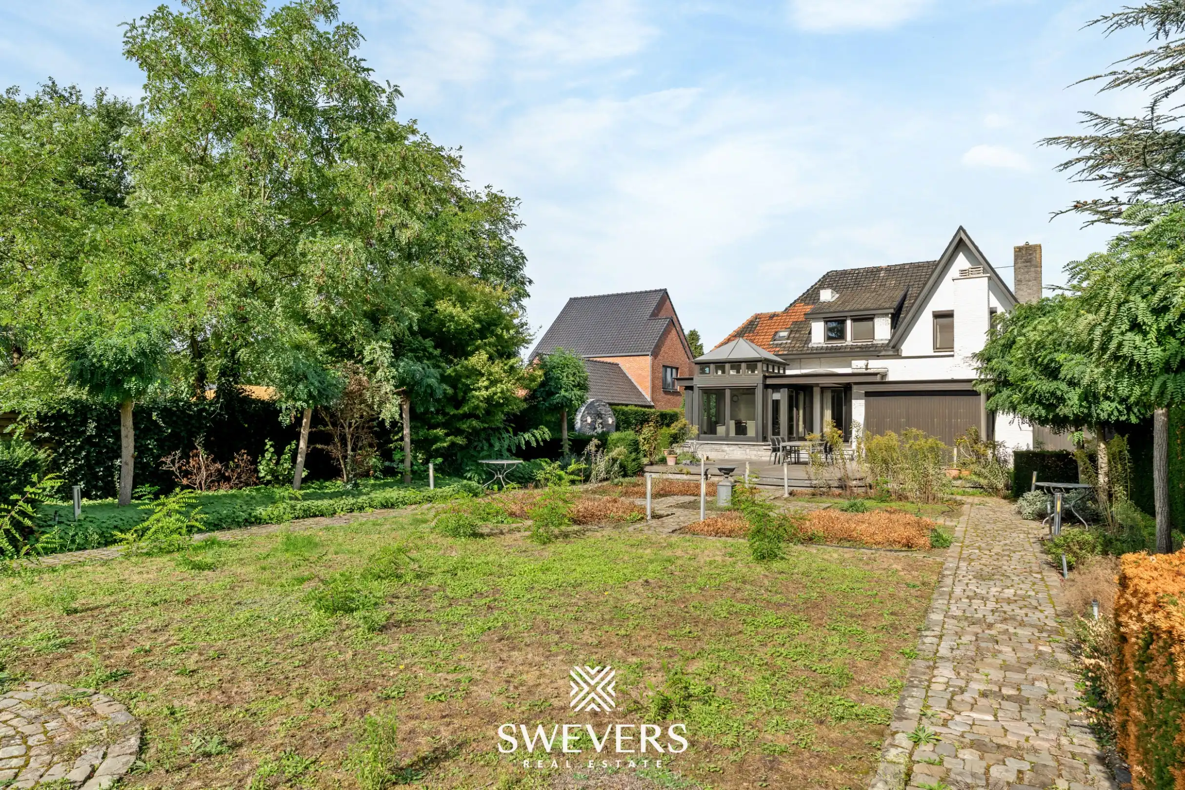Knappe woning met orangerie, mogelijkheid tot 4 slpk en achterliggende bouwgrond foto 37