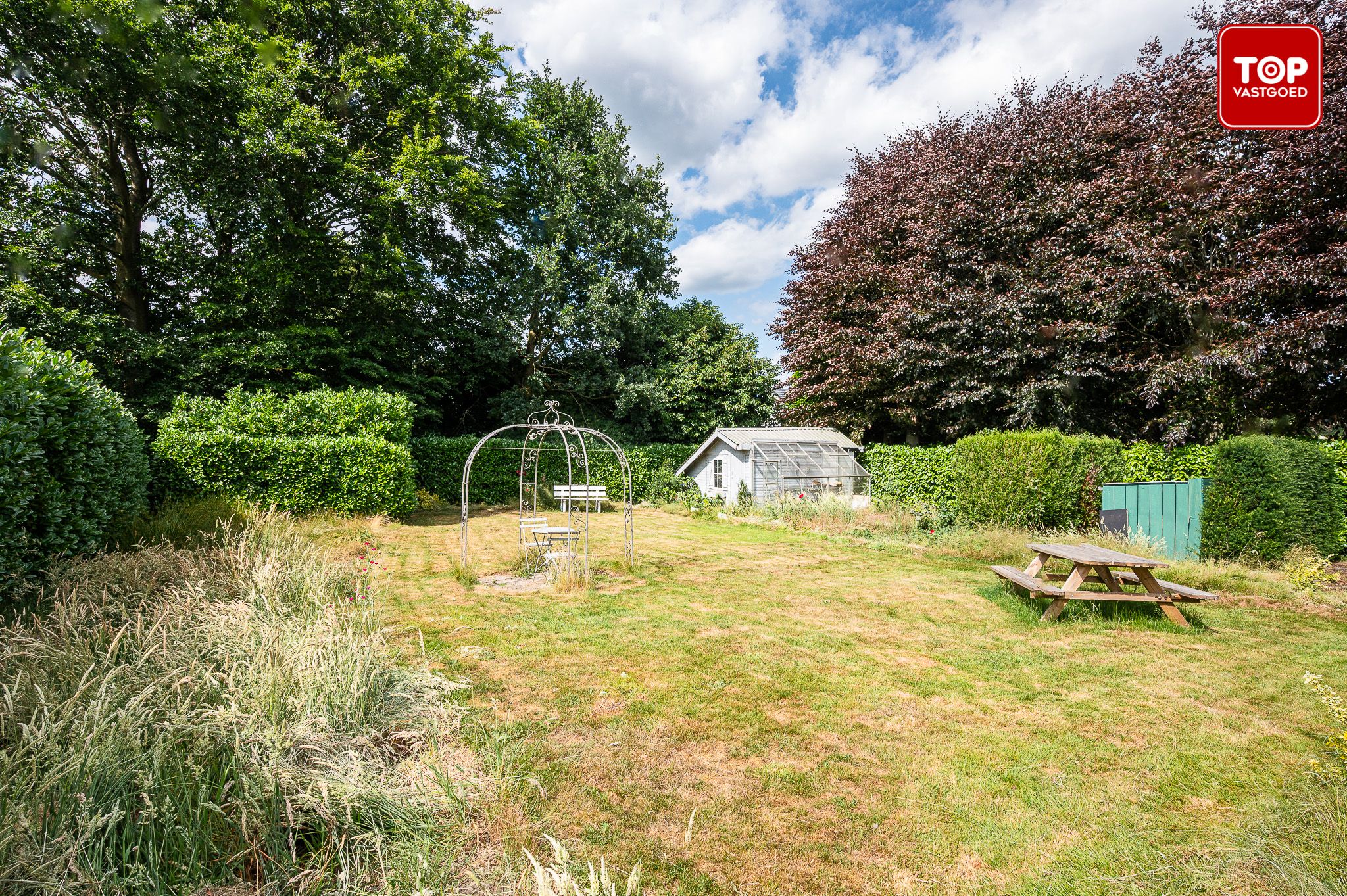 Te renoveren bungalow met enorm potentieel op een Toplocatie foto 26