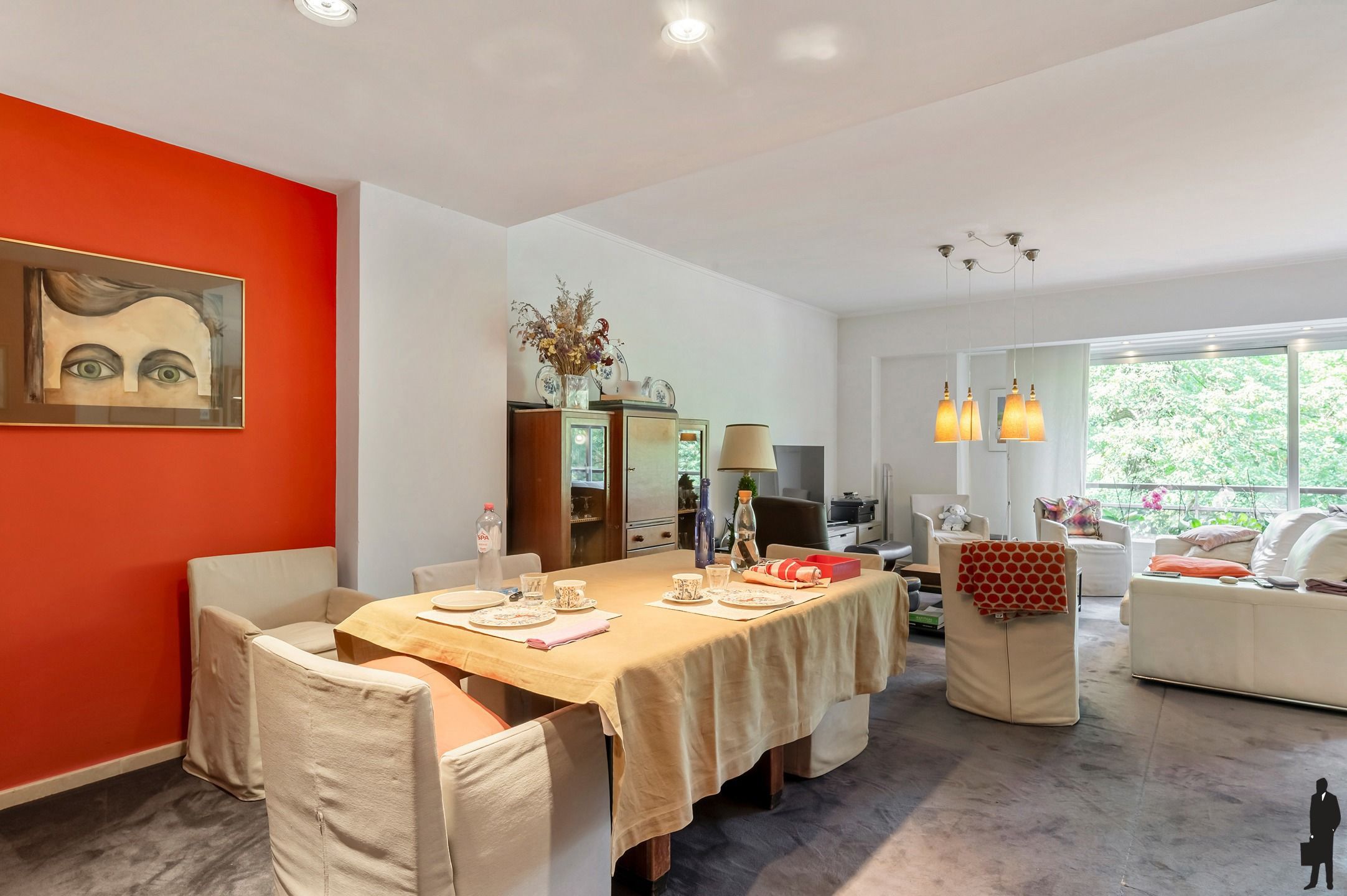 Riant en lichtrijk drieslaapkamerappartement aan het Albertpark - met terras en staanplaatsen foto 7