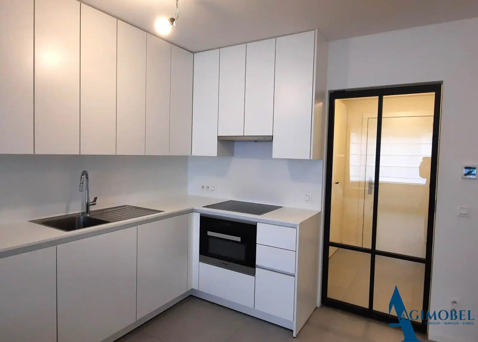 Magnifieke studio op de Parmentierlaan te Knokke foto 5