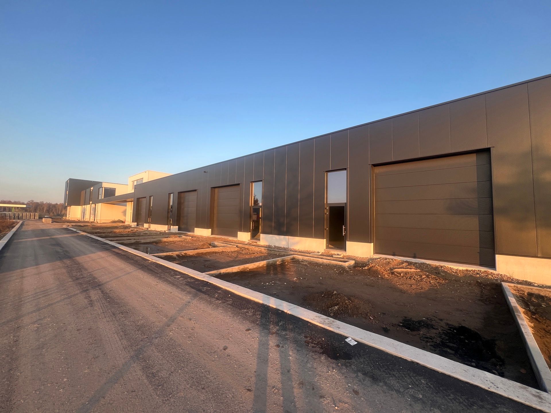 KMO-unit te koop in Genk | Bedrijvenpark Kompellaan foto 8