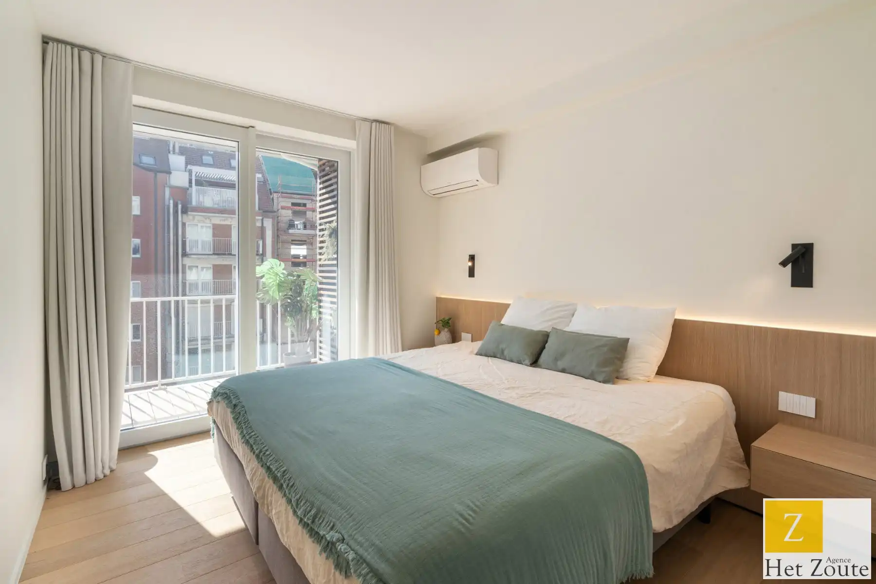 Elegantie, exclusieve luxe en frontaal zeezicht in Het Zoute foto 18