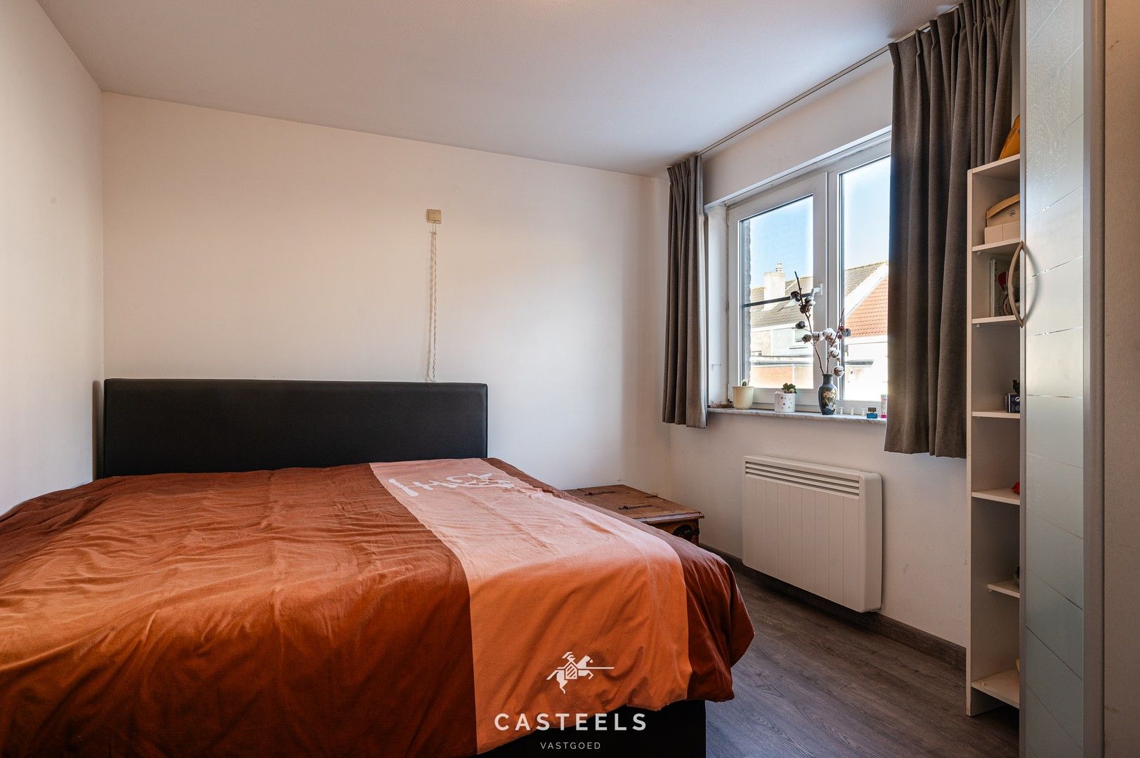 Instapklare woning met tuin, oprit en terras in de Vuurtorenwijk foto 11