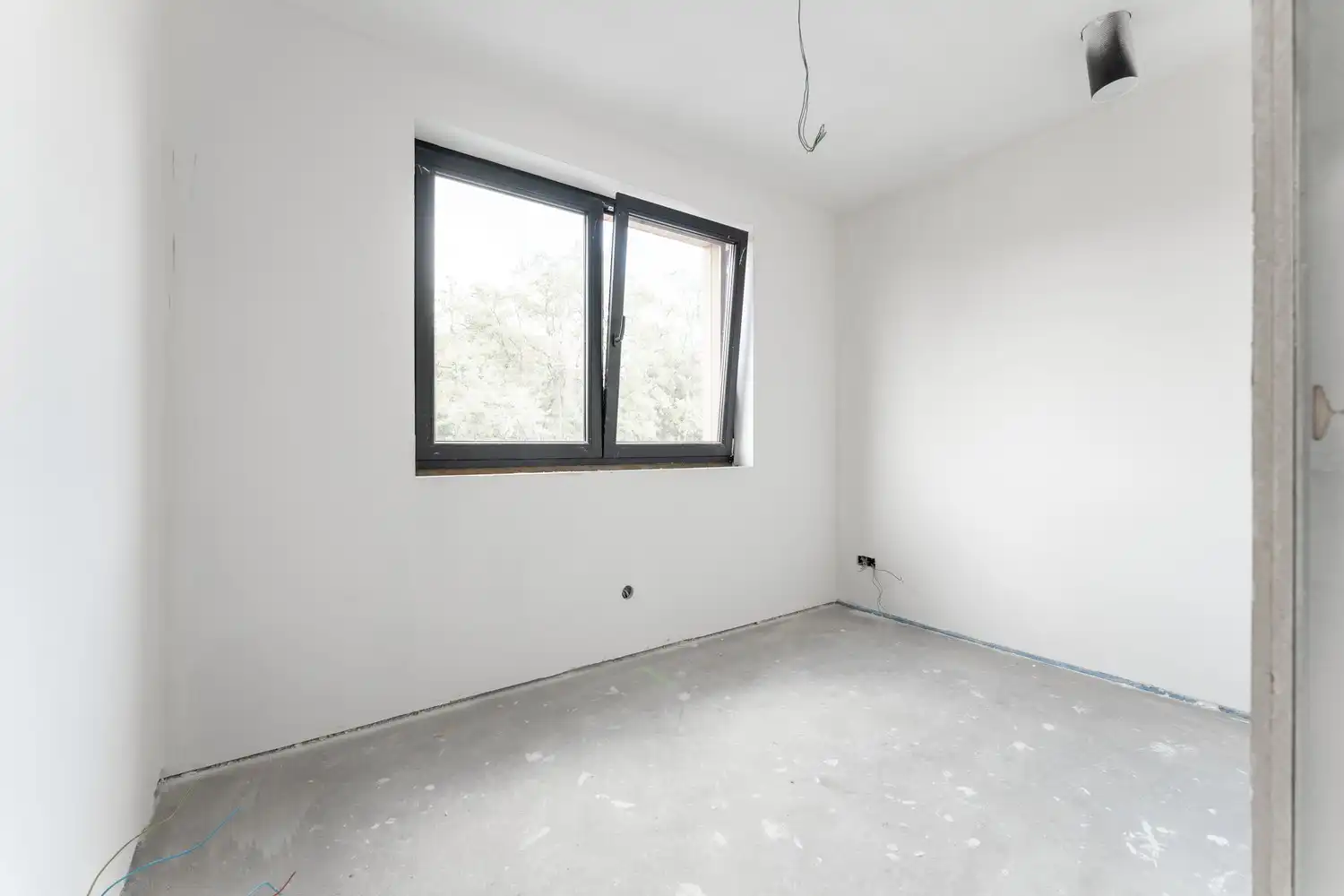 Charmante halfopen woning te koop in Leopoldsburg - 3 slaapkamers, 1 badkamer, ruime keuken en 2 toiletten op 279 m², volledig gerenoveerd in 2026! foto 28