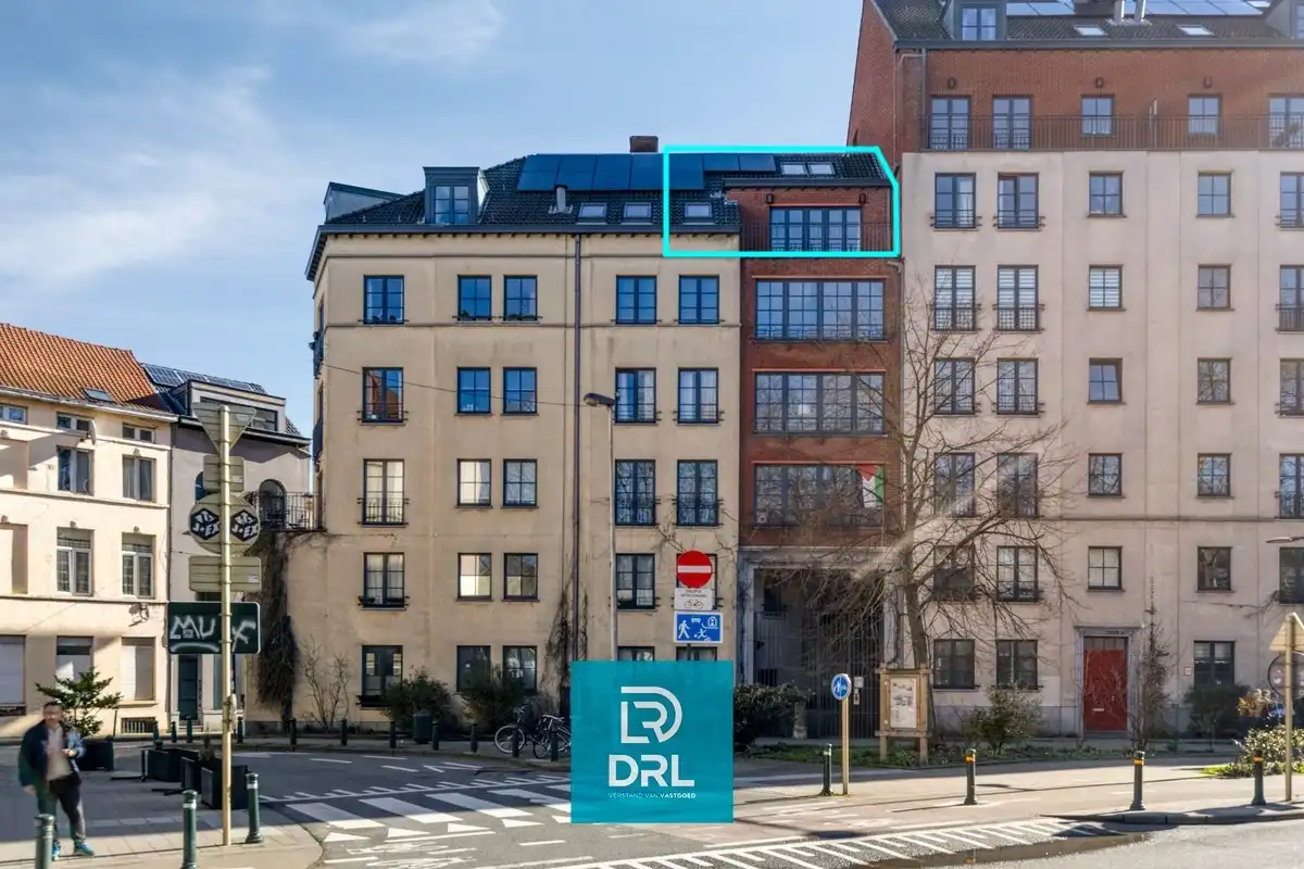 EXCLUSIEVE DUPLEX met SKYLINEZICHT te BRUSSEL foto 2