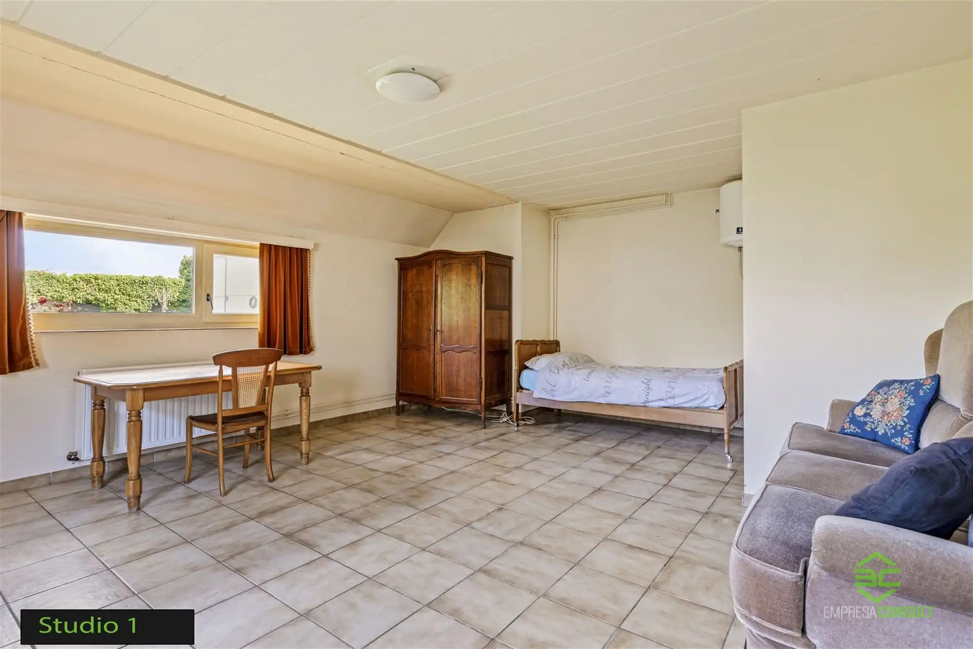 Ruime woning met 8 slpk + 1 magazijn op 21a 24ca! foto 41