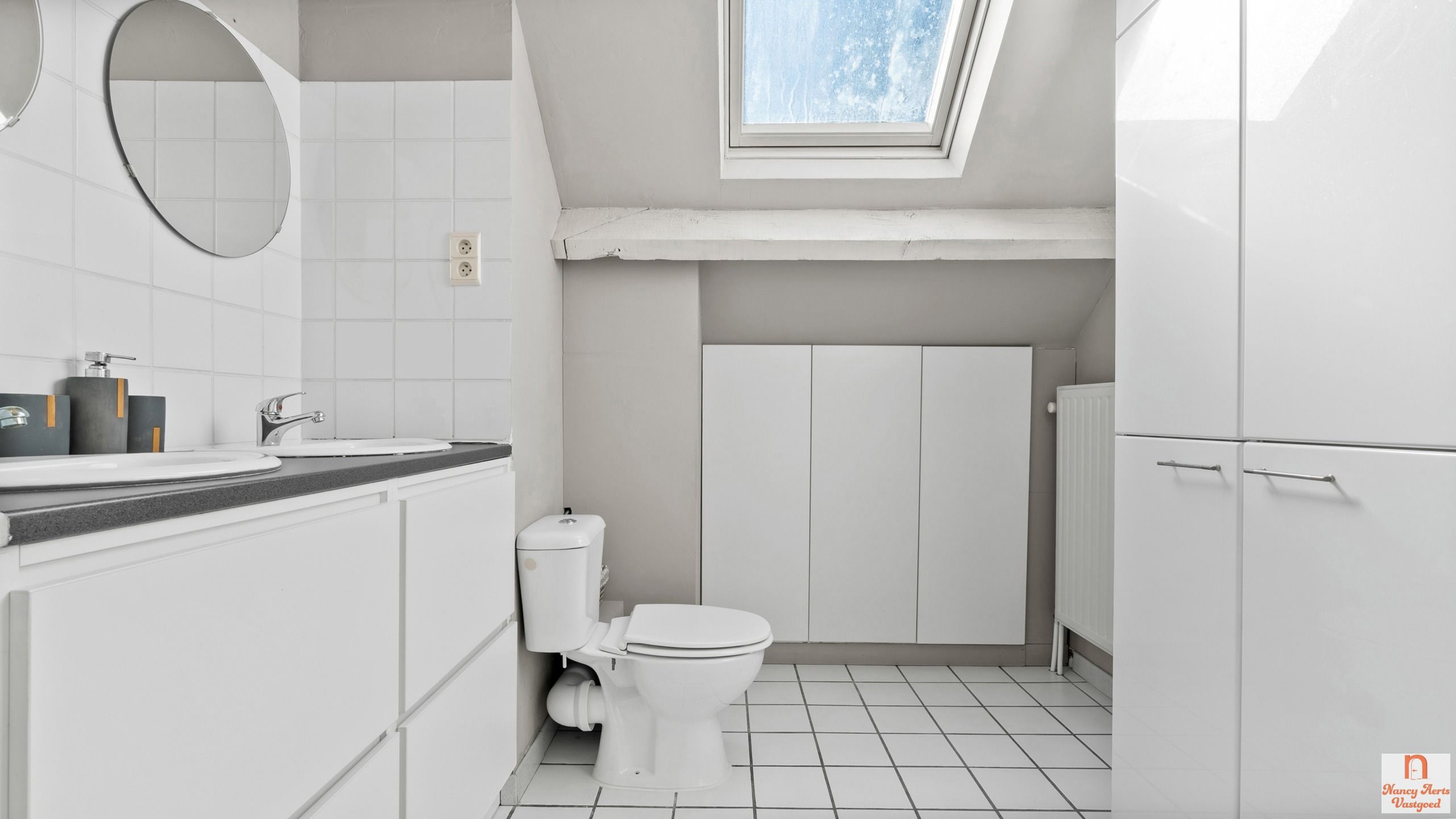 Stijlvolle villa met aparte loft, ideaal voor co-housing foto 28
