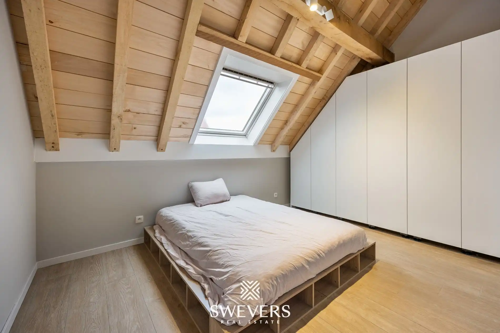 Comfort, luxe en energiezuinigheid in een recente woning te Kortessem foto 28