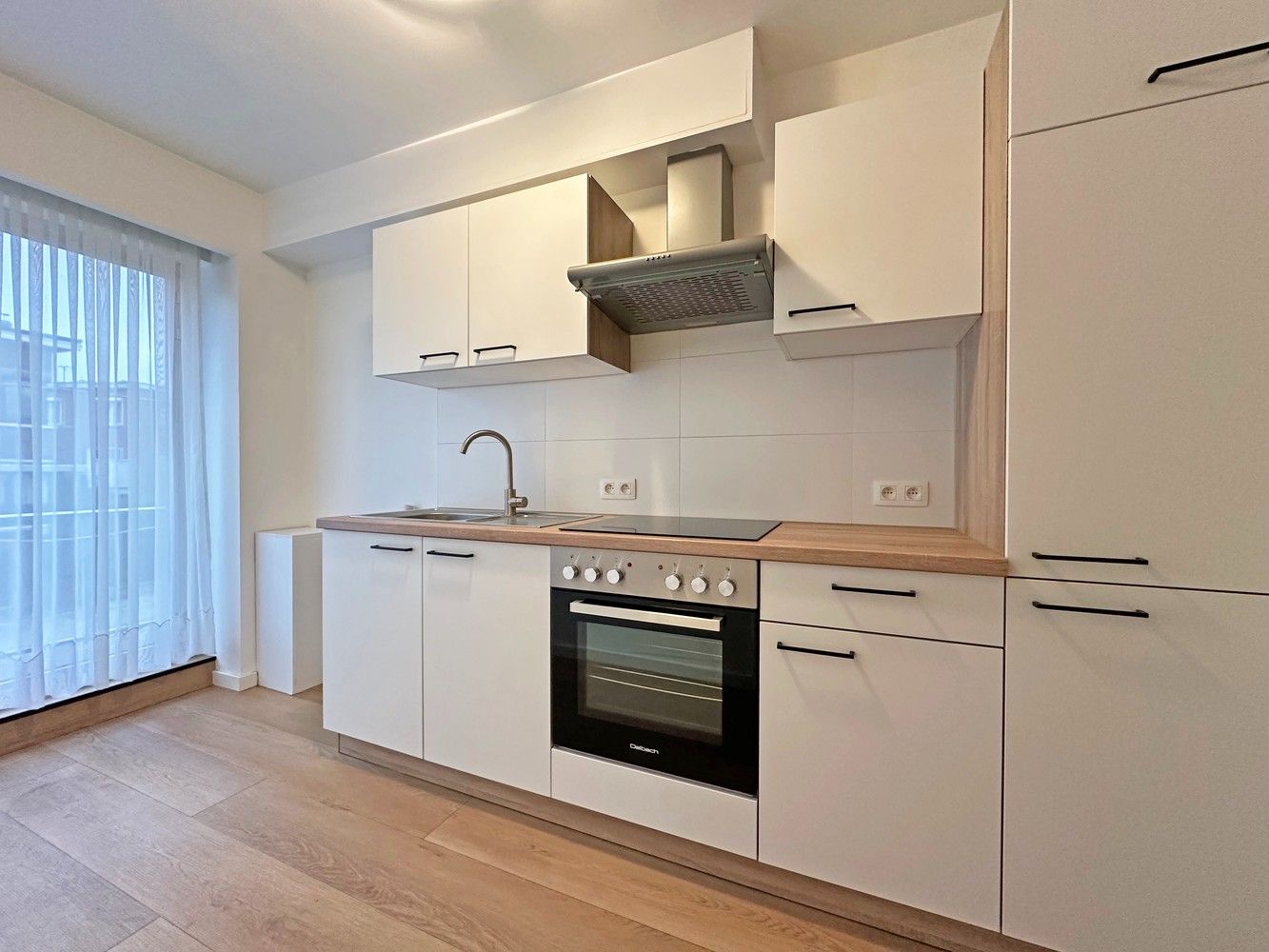 Leuk appartement met 2 slaapkamers en terras in Deurne! foto 4