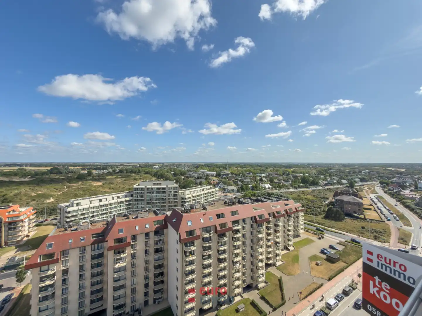 Uniek zeedijkappartement met adembenemende zichten op de 15e verdieping foto 30