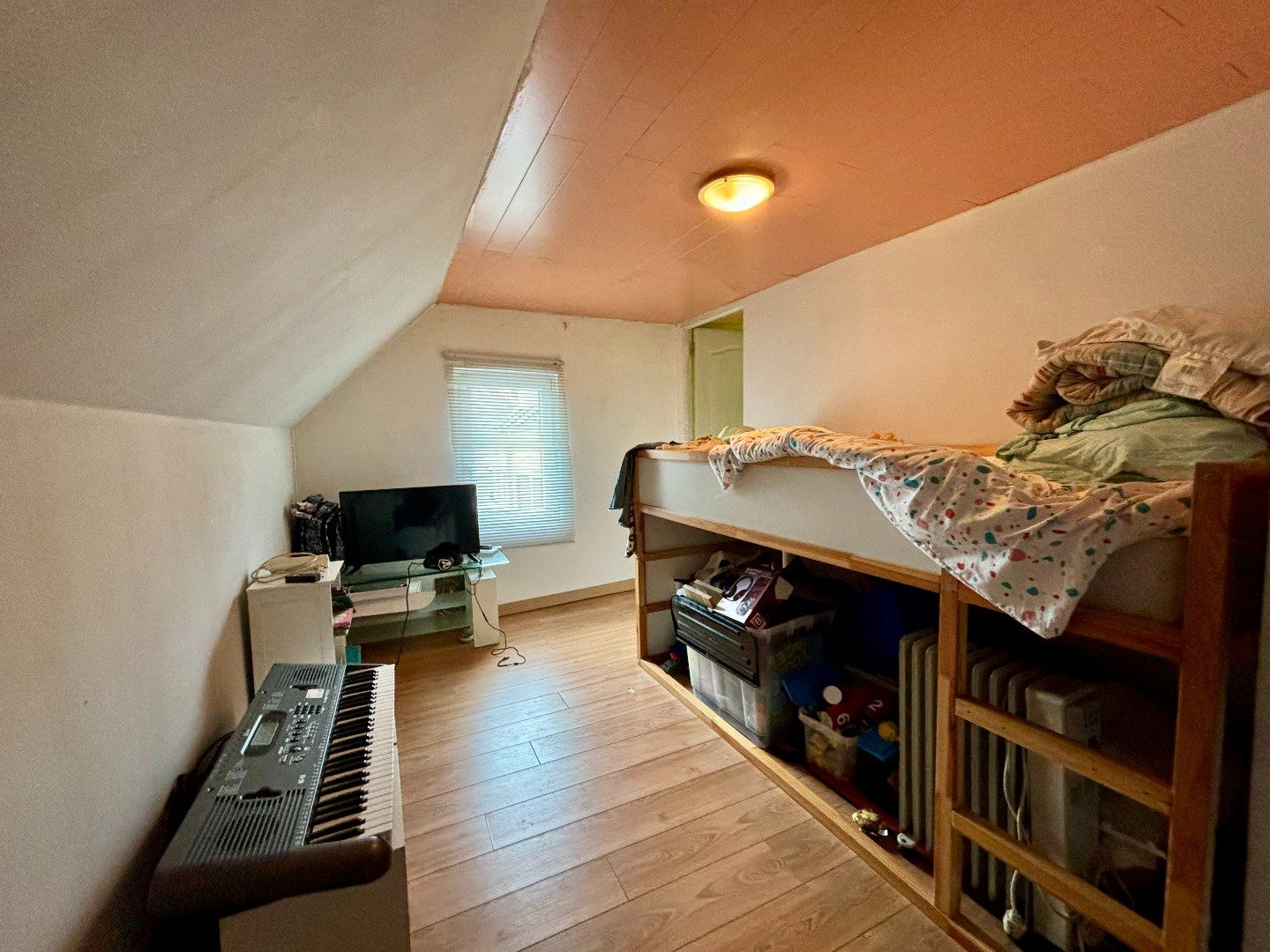 Gezellige woning te koop in Rollegem foto 6