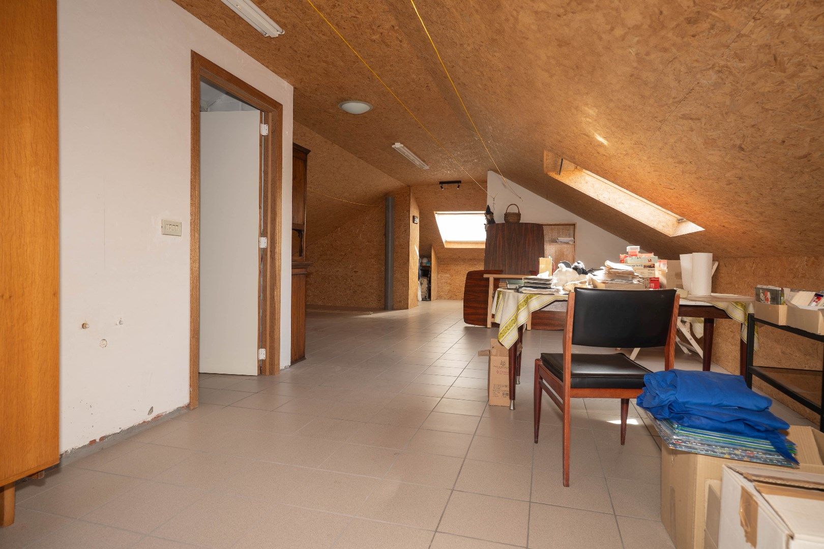 Knappe en verzorgde villa te koop teTiegem op 726m2 perceeloppervlakte. foto 23